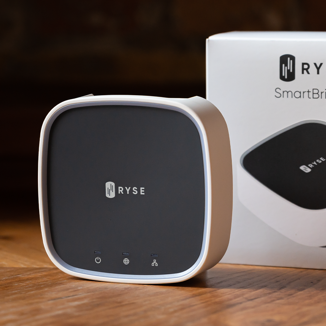 Router with RVSE branding on an orange background